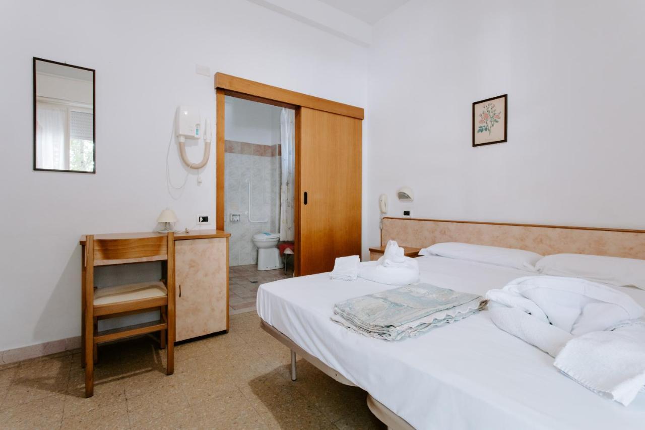 Hotel Edward Bellaria-Igea Marina Exteriér fotografie